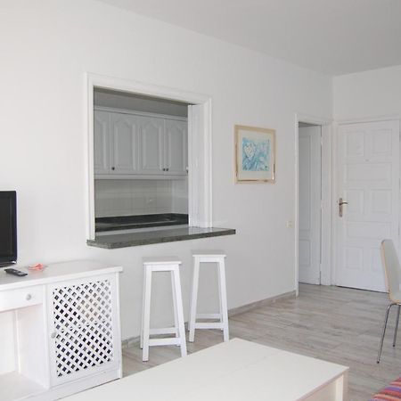 Apartamentos Los Laureles El Médano Екстериор снимка